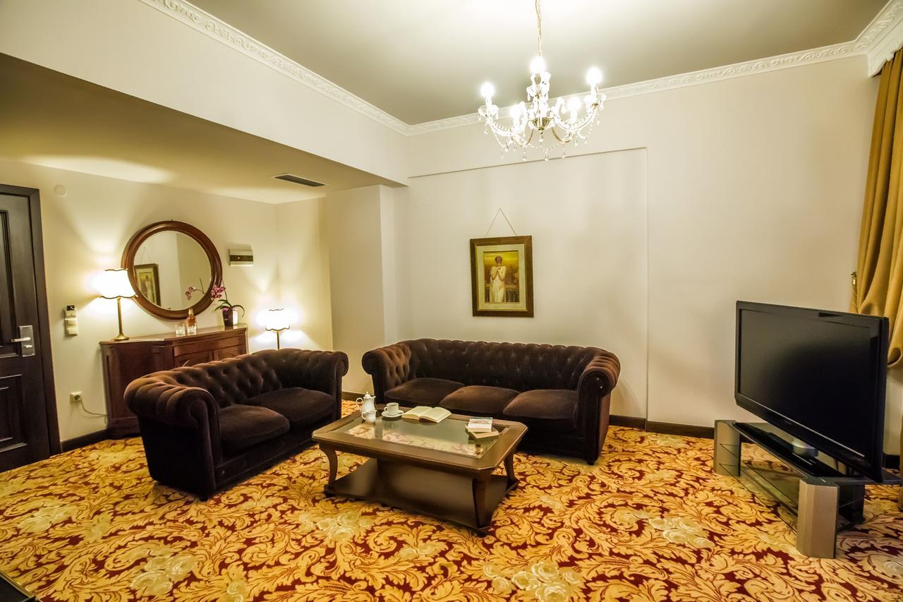 Kouros Hotel Dráma Eksteriør billede