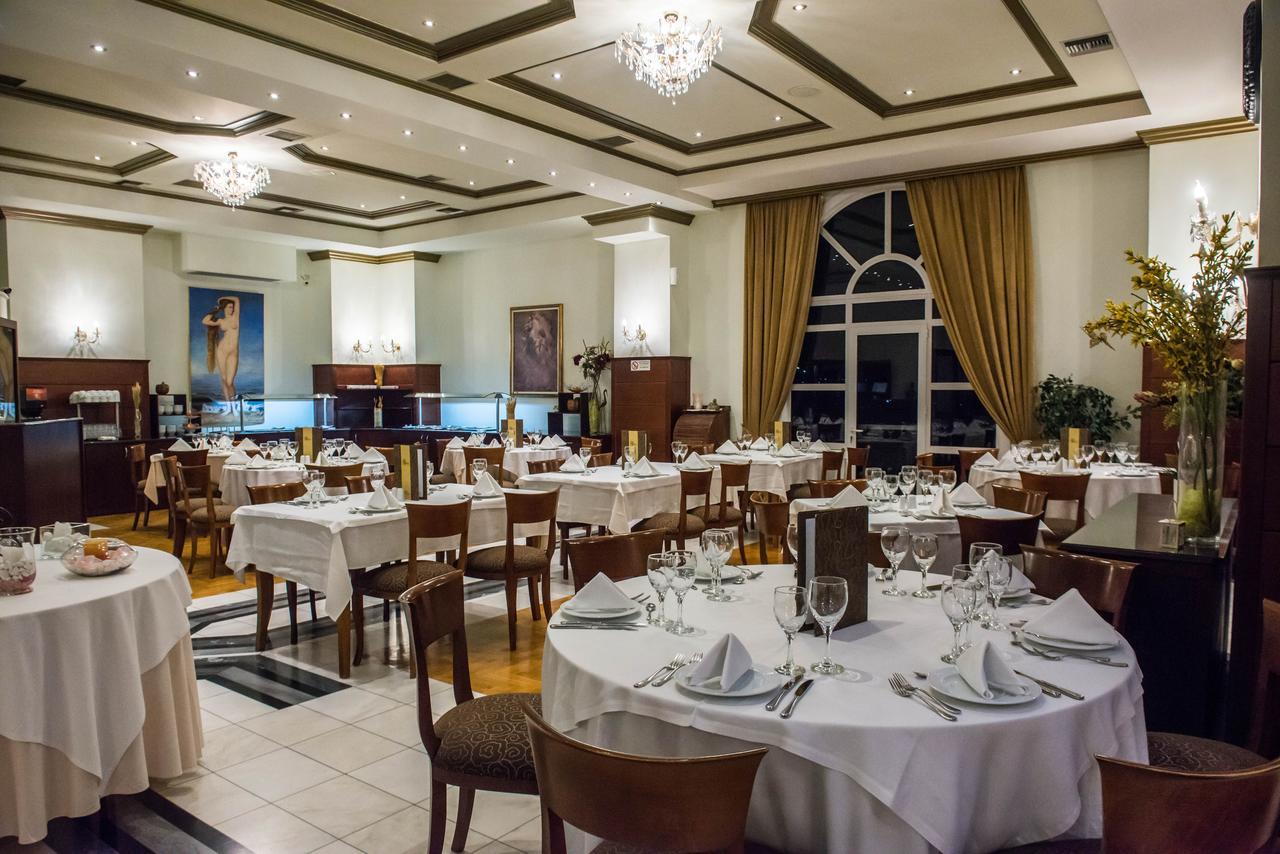 Kouros Hotel Dráma Eksteriør billede
