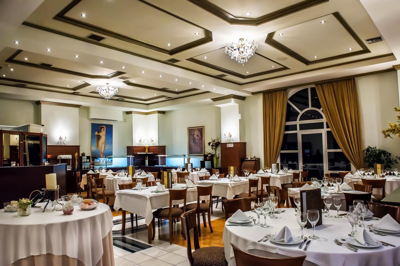 Kouros Hotel Dráma Eksteriør billede